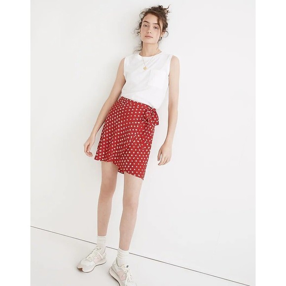 NWOT MADEWELL Red Wrap Mini Skirt in Bandana Flower - Picture 2 of 12